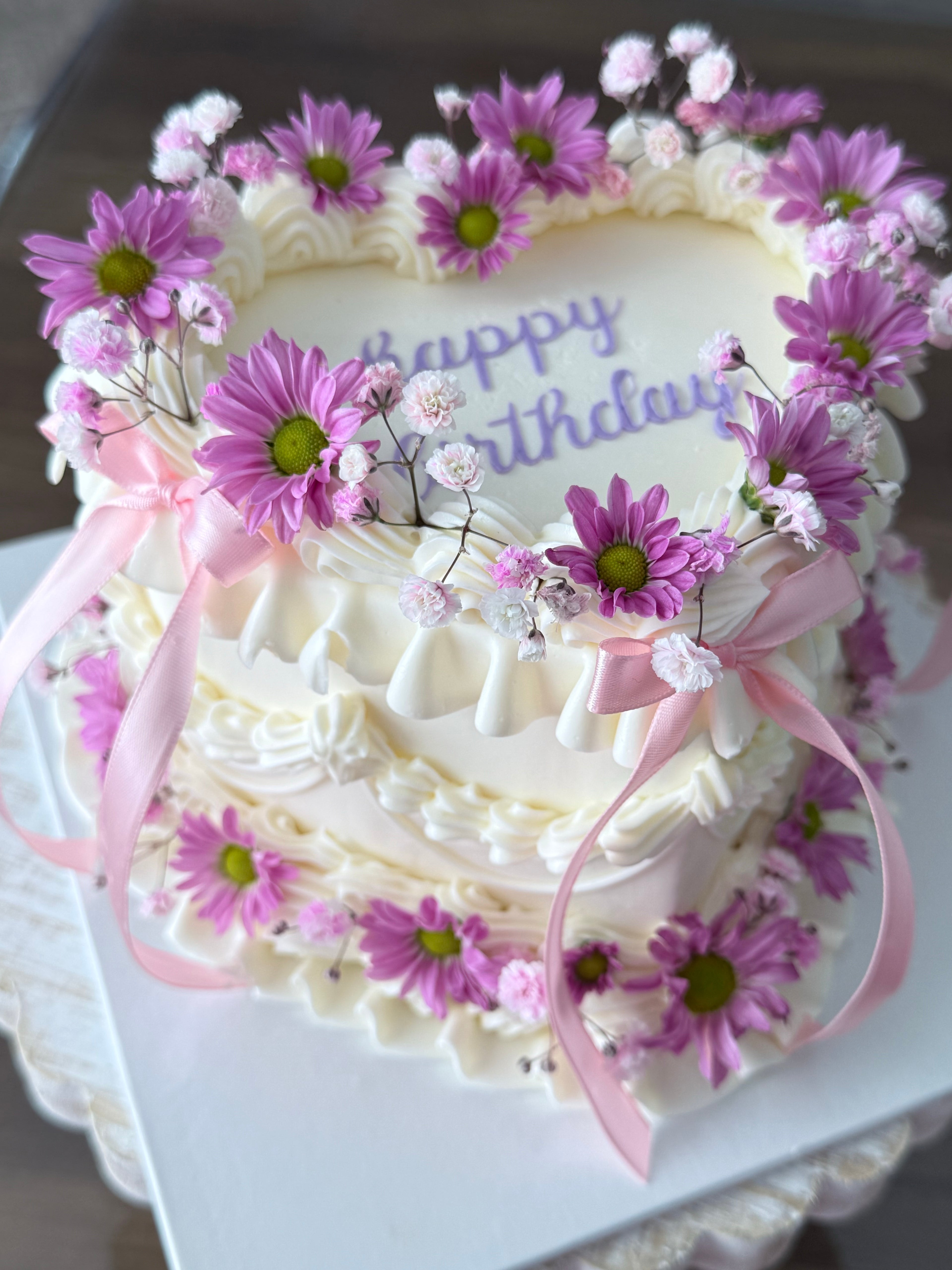 Fresh Flower Heart Cake